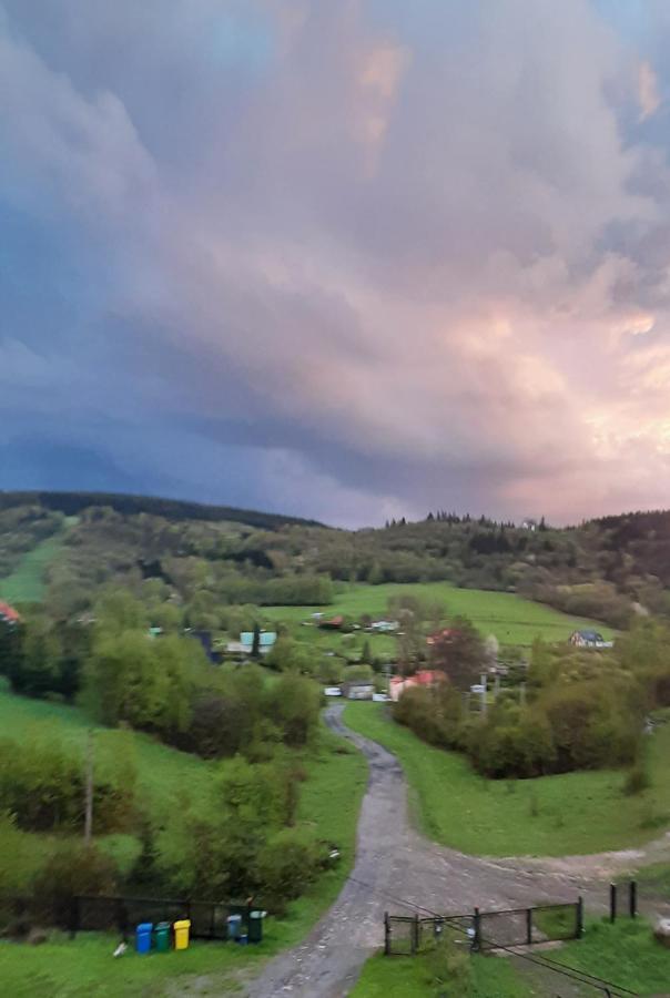 Pod Modrzewiem Mieszkania Wakacyjne Duszniki Zdrój Buitenkant foto