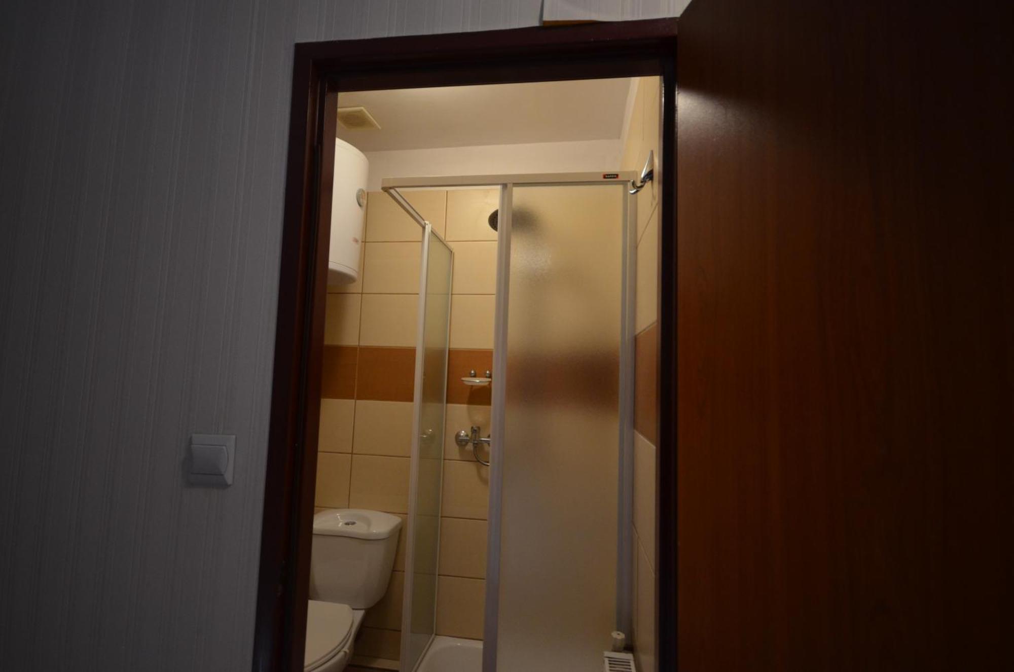 Pod Modrzewiem Mieszkania Wakacyjne Duszniki Zdrój Buitenkant foto