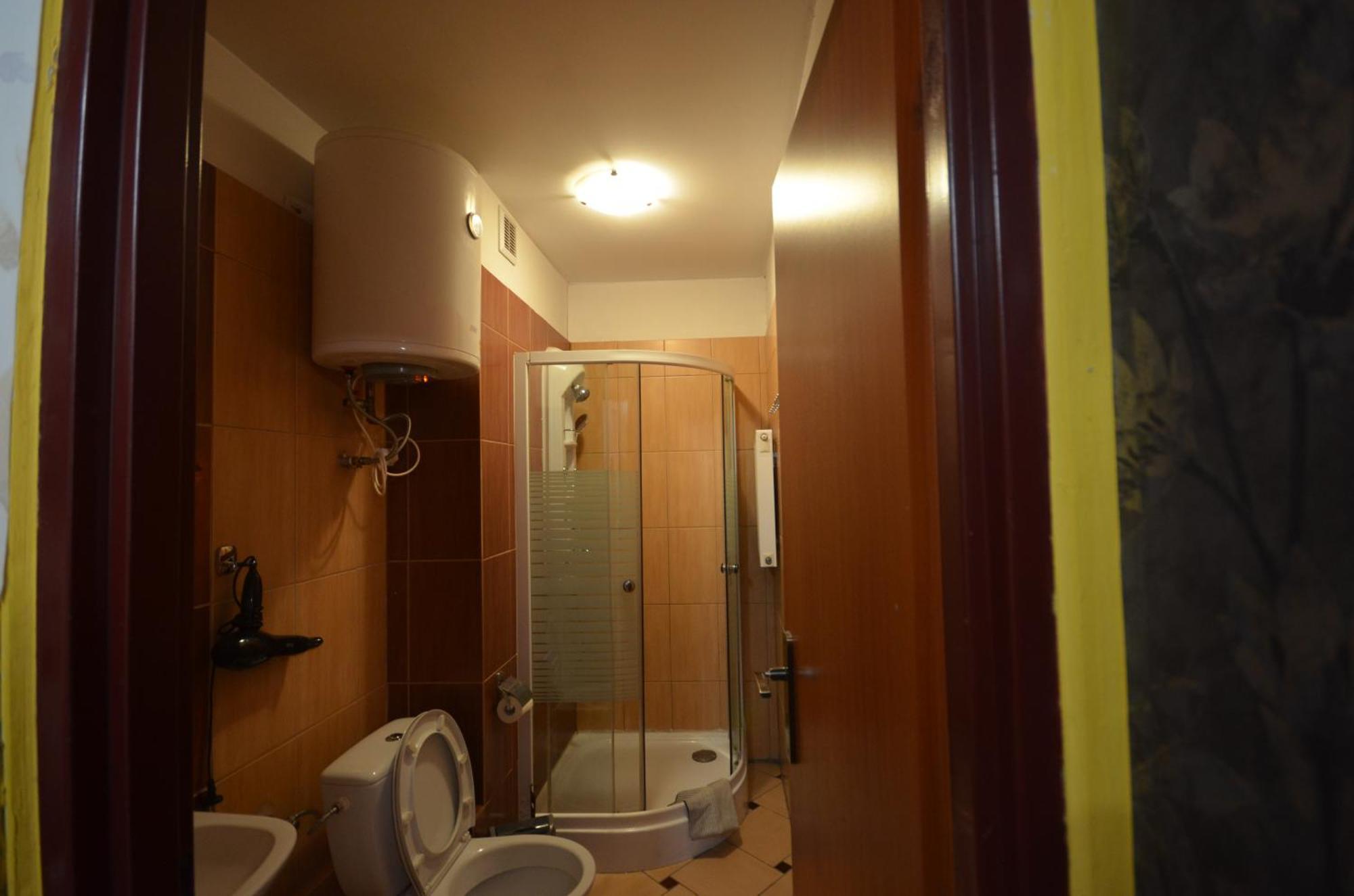Pod Modrzewiem Mieszkania Wakacyjne Duszniki Zdrój Buitenkant foto