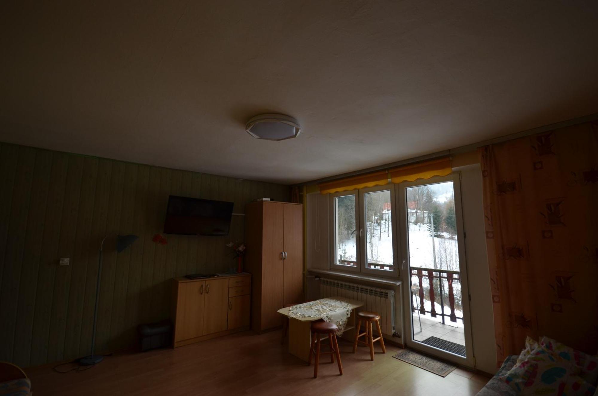Pod Modrzewiem Mieszkania Wakacyjne Duszniki Zdrój Buitenkant foto
